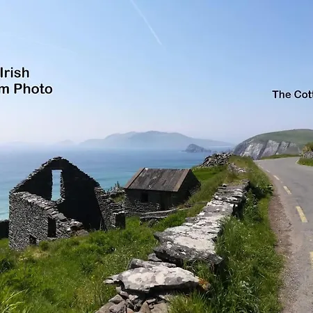 بيت للعطل Coastal Cottage, On Wild Atlantic Way